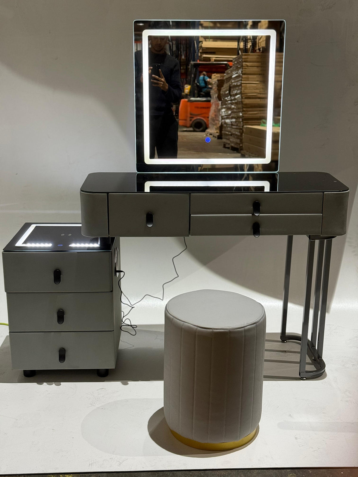 High Gloss Dressing Table